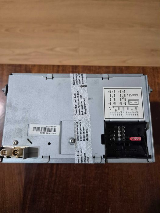 Радио за Пасат 6