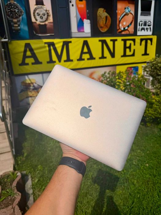 Apple MacBook Retina 12-inch 2017 / Gold