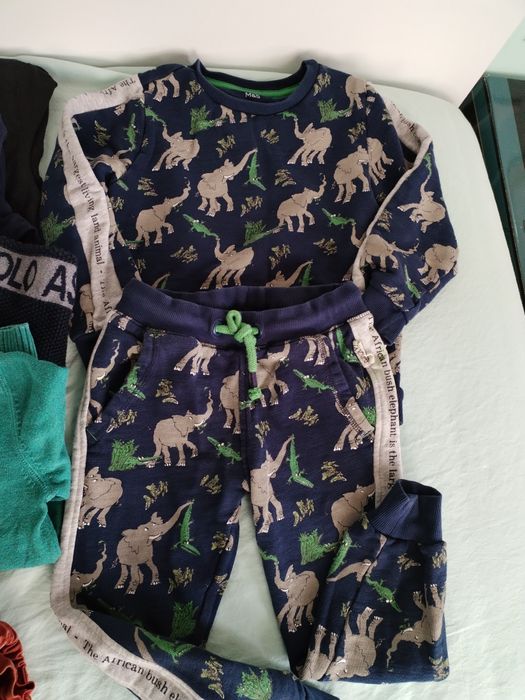 Лот есено-зимни дрехи за момче 104размер