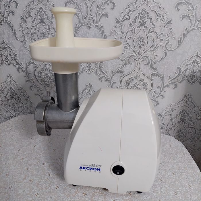 Мясорубка Аксион