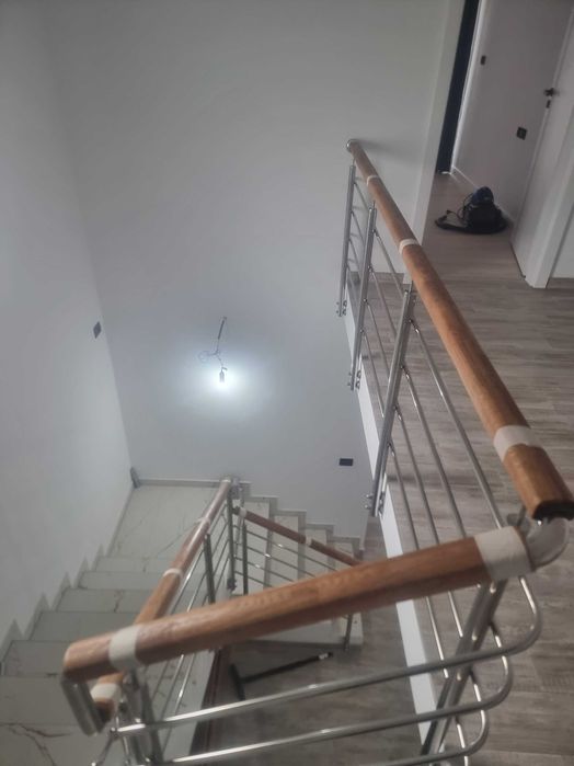 Balustrade din Inox 304 – Calitate Premium | Montaj Profesional