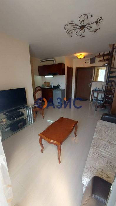 Продава се Двустаен апартамент в к.к. Слънчев бряг - 96 кв.м за 823 €/кв.м - Снимка #1