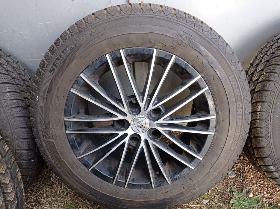 Джанти с гуми за Рено трафик,Опел виваро,нисан