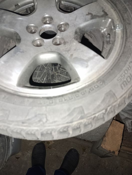 Диски Субару с резиной