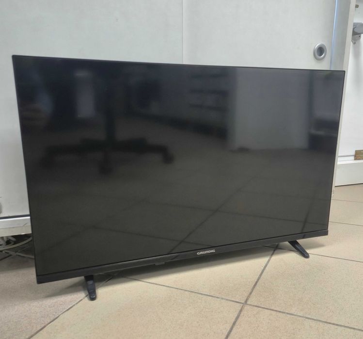 Smart TV Grundig 32 inch ( B33277.1/Ag28 Doi Baieti ) Garantie 2 ani !