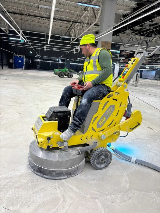 Șlefuire beton, reparații pardoseli și aplicare rășini epoxidice