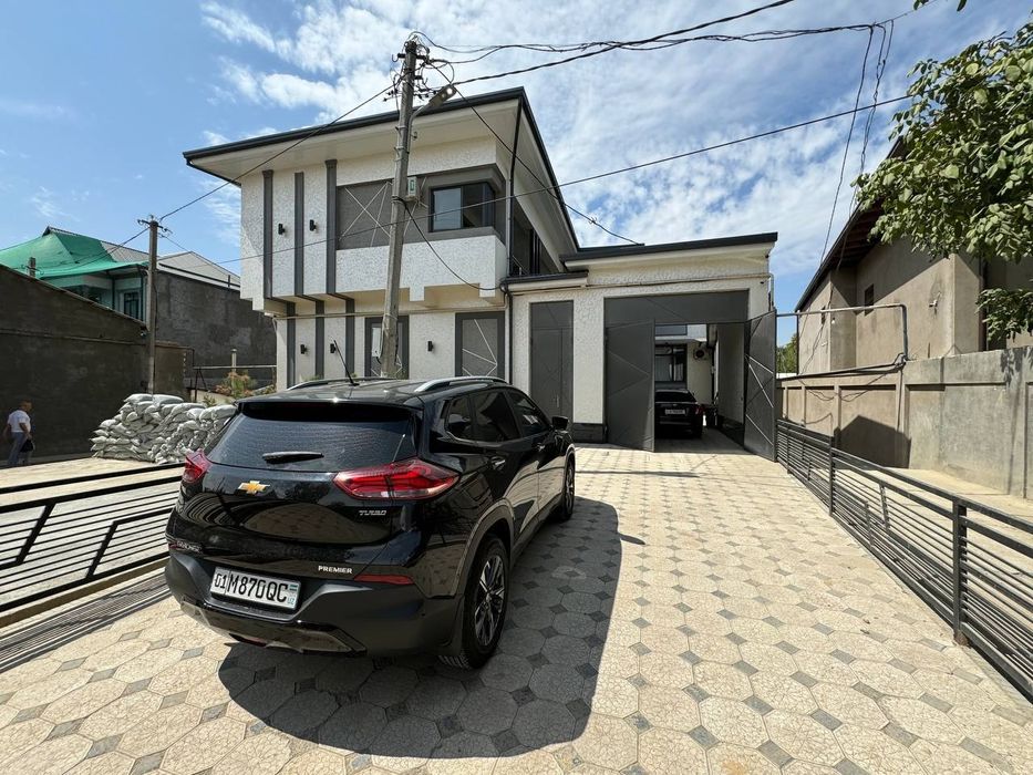 Дом Якасарайский р-н Бадридин хилолий 4500$