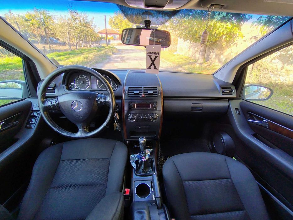 Mercedes - Benz A180