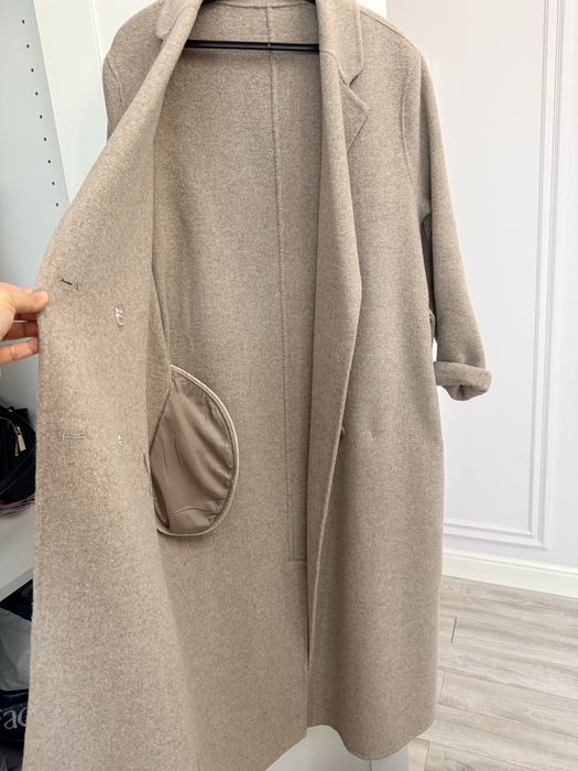 Пальто шерстяное