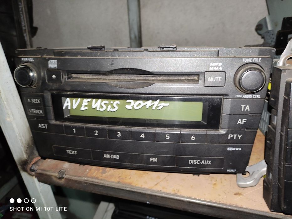 Радио Cd за Toyota Avensis T27