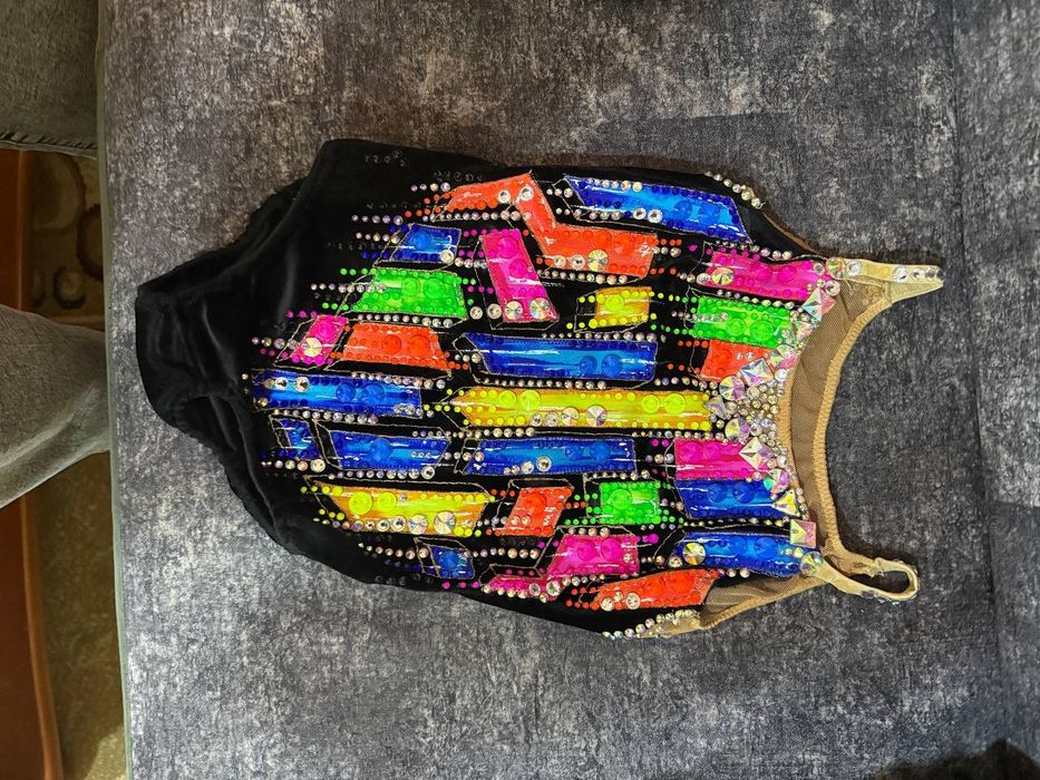 Продаю купальники