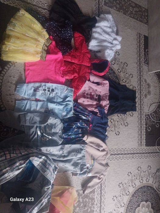 Продам детские вещи