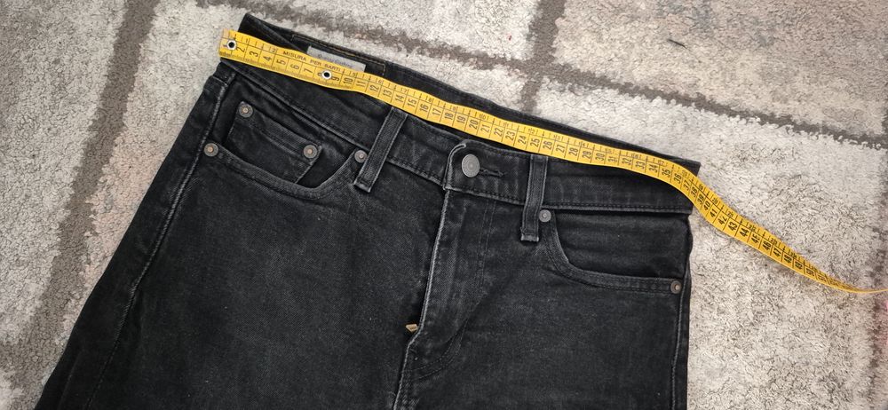 Blugi Levi's, marimea S (36)