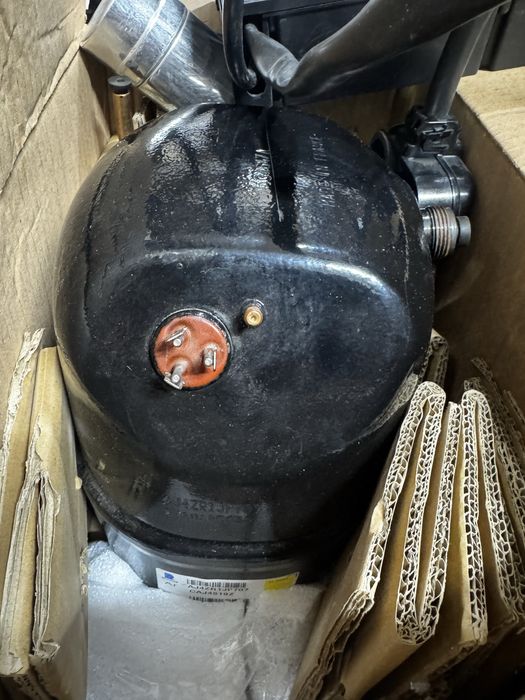 Motor compresor tecumseh aj4519p-fz sudabil 380v aj4519p-tz cu robinet 220v  caj4519z robinet taj4519z frigmacool focsani  magazin frigotehnie
