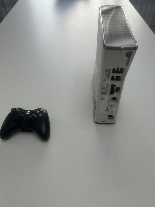 Xbox 360 Slim Star Wars Edition