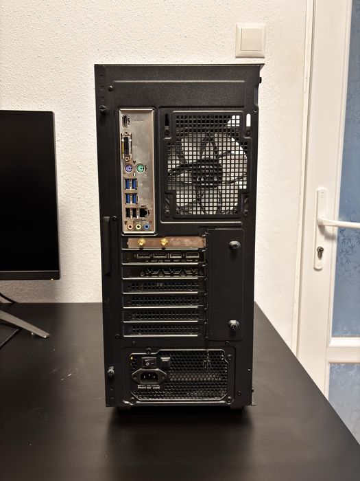 PC Gaming - AMD Ryzen 5 5500  RTX 4060  16GB DDR4 RAM  1TB SSD