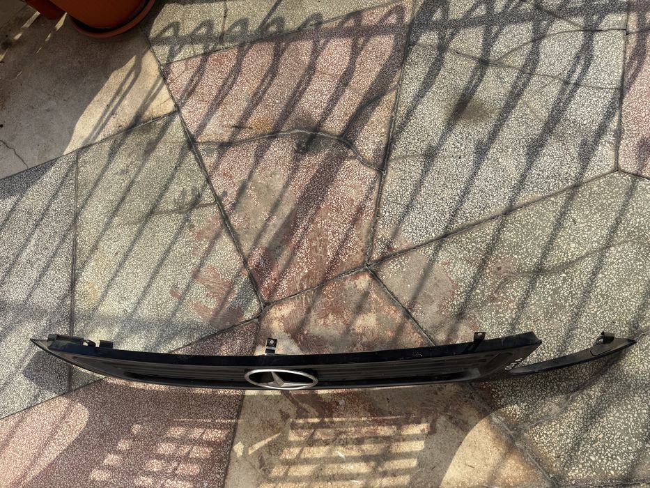 Оригинална решетка маска Мерцедес Вито Mercedes Vito W638