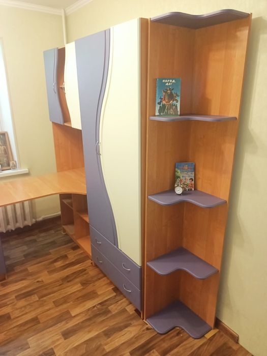 Продается детский спальный  гарнитур.