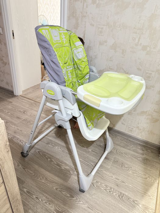 Продам стульчик для кормления