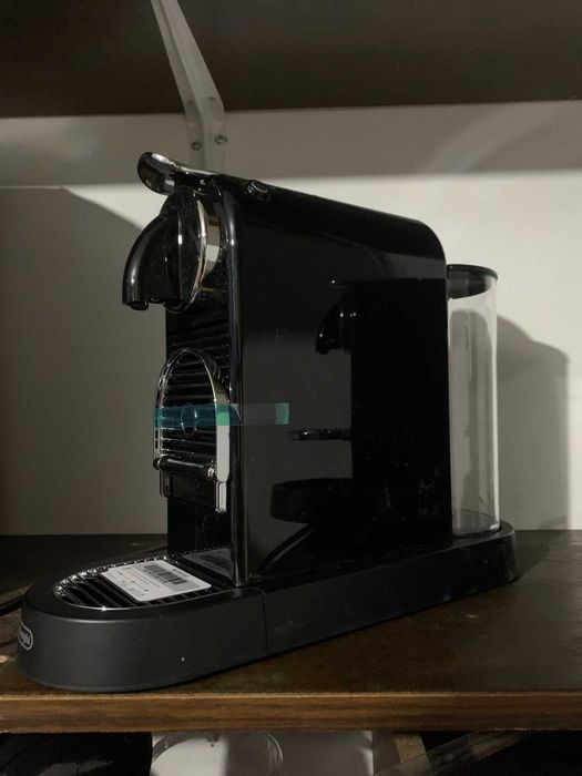 Nespresso Citiz Нова Кафемашина с Капсули