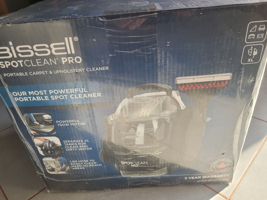 Aspirator cu spalare Bisell Spot clean Pro, nou