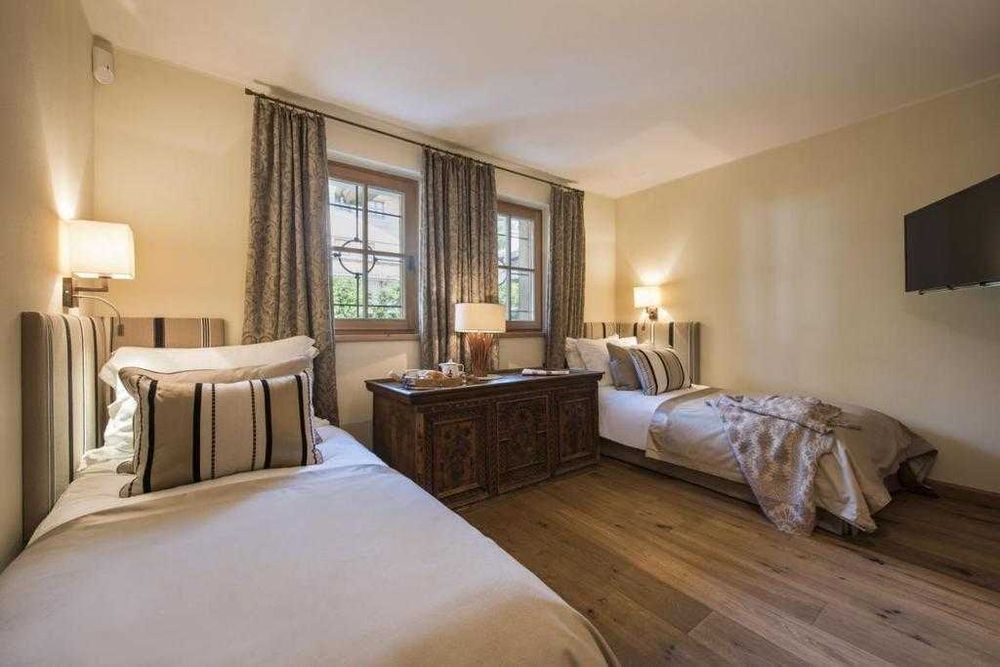 Vila 5 dormitoare in Poiana Brasov