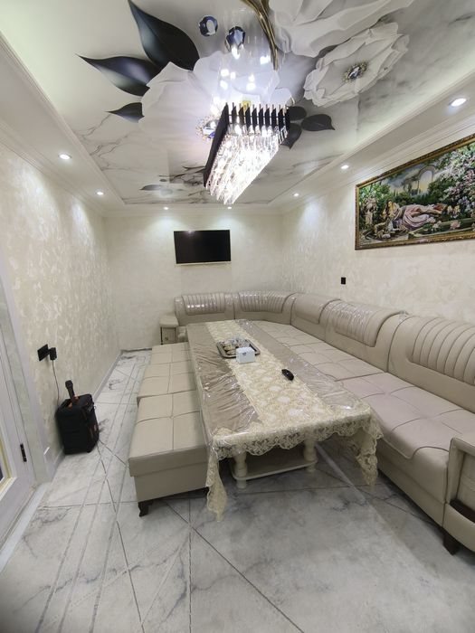 Мягкий уголок деван узунлиги 4.5.метр эни 2.5.м стол 2.75.м янги