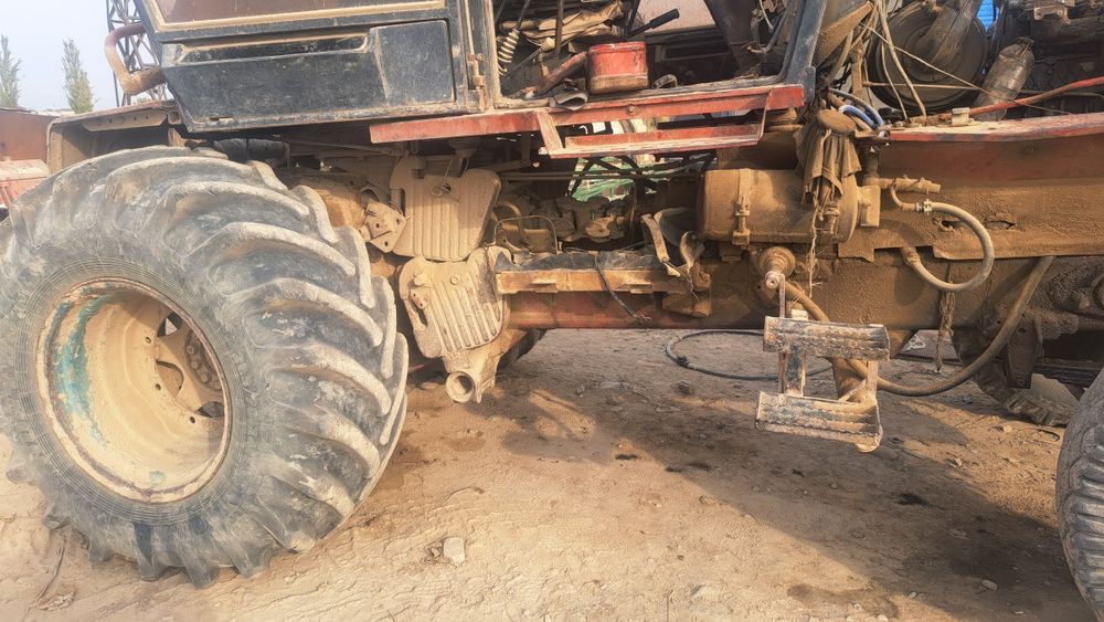 Bt150 altay yer haydash traktori