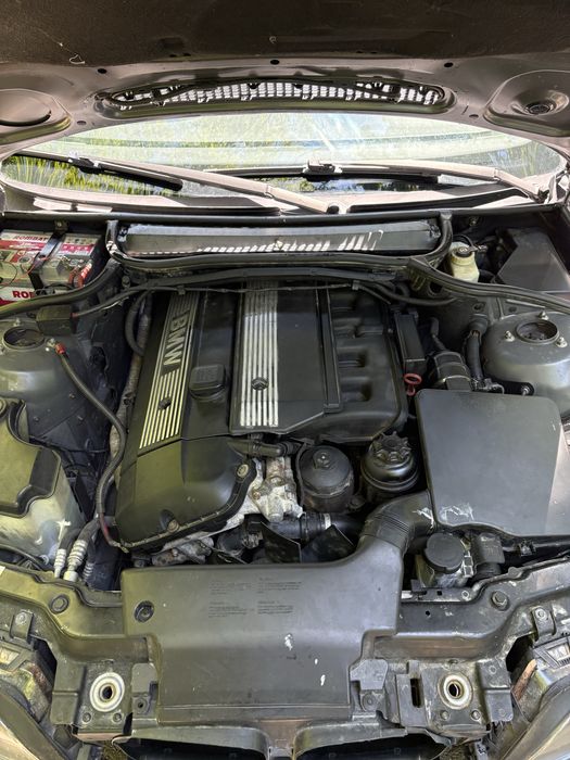 Bmw seria 3 e46 2.5i facelift