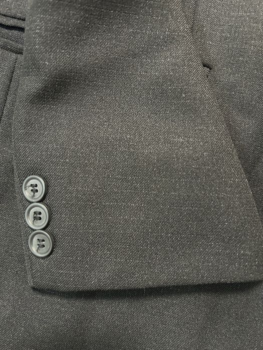 Costum barbati nr 54 pret 150 lei