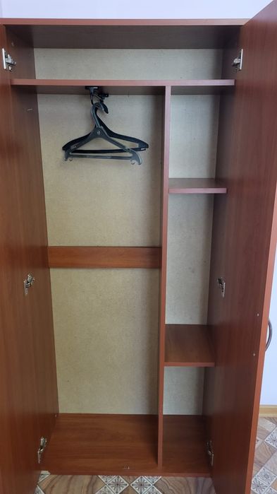 Шкафы классический