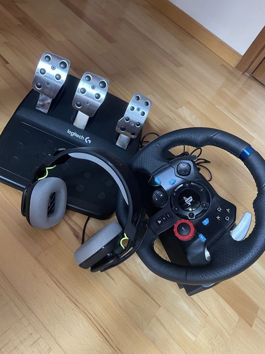 Volan logitech g29+ Casti Astro A10
