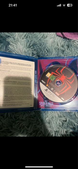 Vand Joc pentru ps5 Spiderman Miles Morales sau schimb cu spiderman 2