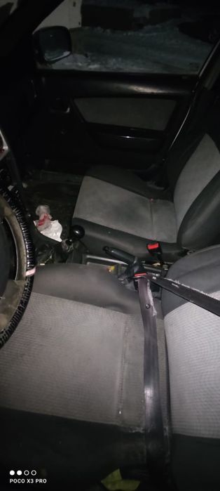 Нексия 2 машинасы сатылады.