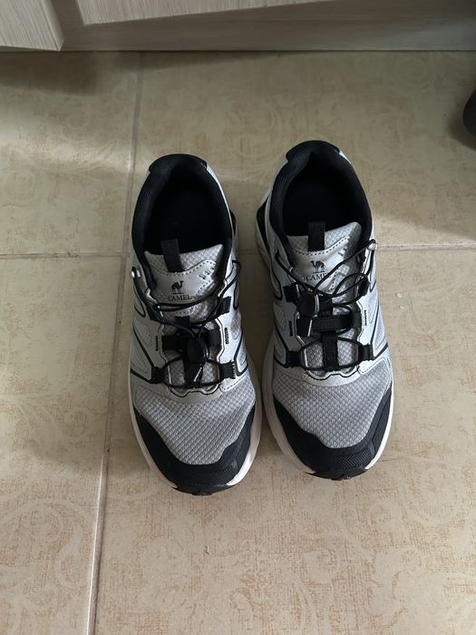 Кроссовки треккинговые 38р