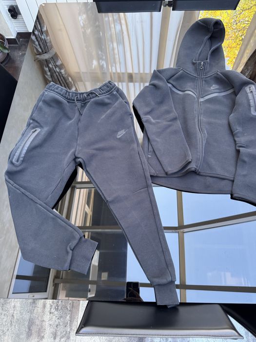 Nike Tech Fleece дамски