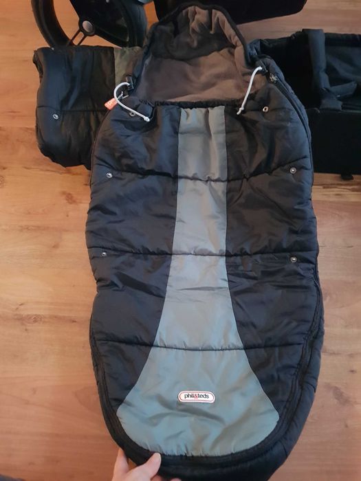 Детска количка Phil&Teds за породени деца