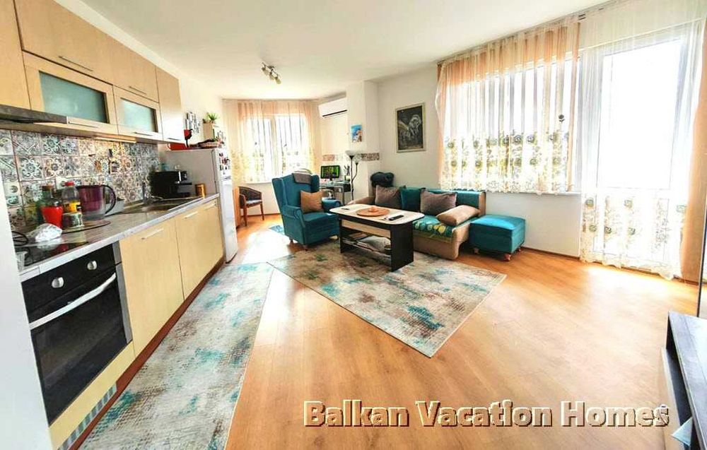 Продава се Двустаен апартамент в Варна, Галата - 66 кв.м за 1058 €/кв.м - Снимка #1