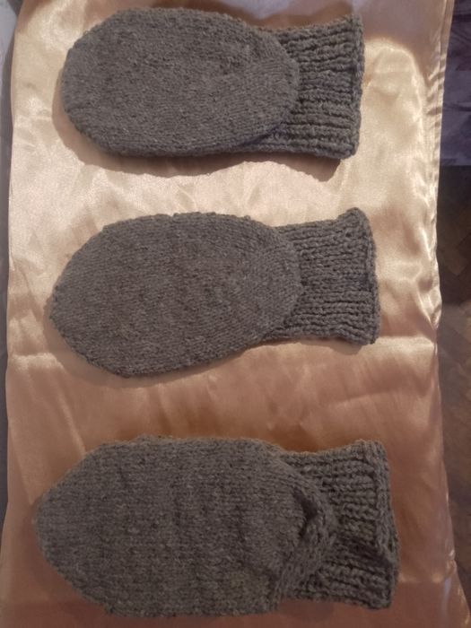 Продавам Вълнени чорапи