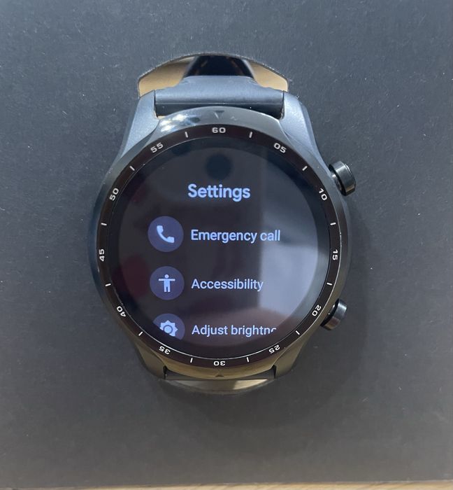 Като нов! TicWatch Pro 3 GPS LTE IP68