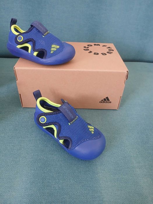 Летни сандали adidas