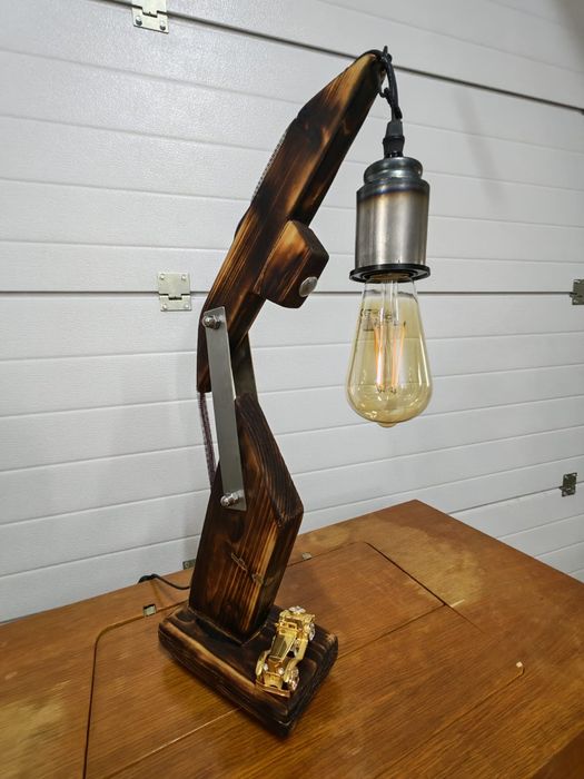 Lampa decorativa din lemn stil steampunk