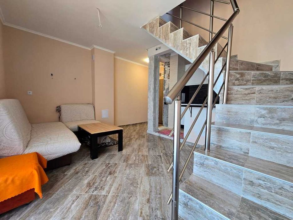 Двустаен апартамент в западната част на комплекса