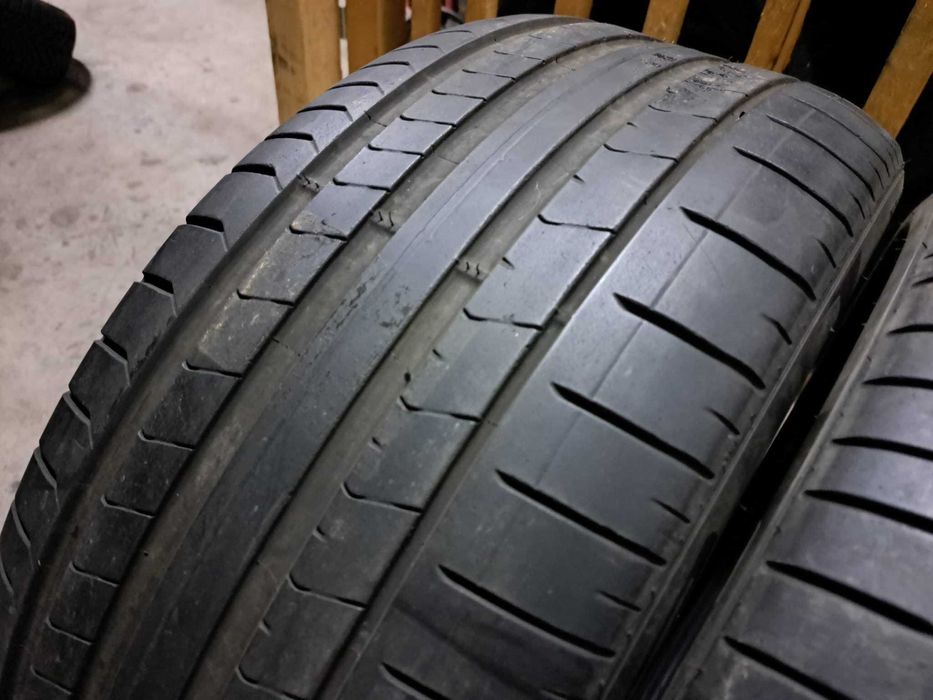 2 anvelope 285/40 R21 Pirelli