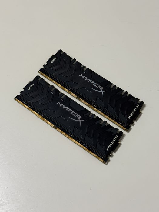 Memorie RAM Kingston HyperX RGB 32Gb (2x16) DDR4 3200Mhz, Dual Channel Kit