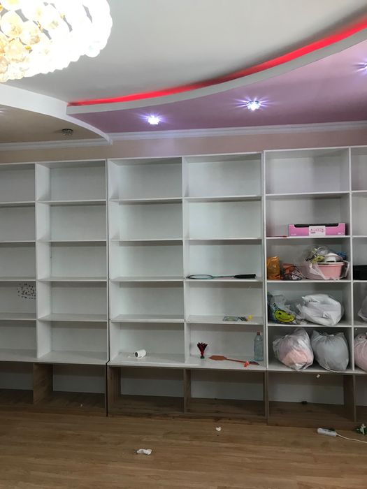 Полки б/у для магазина