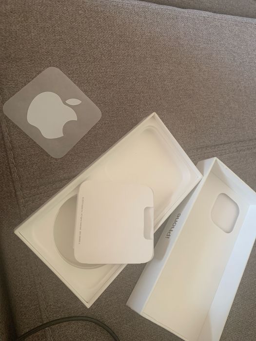 Cutie originala iphone 15 pro max 1TB