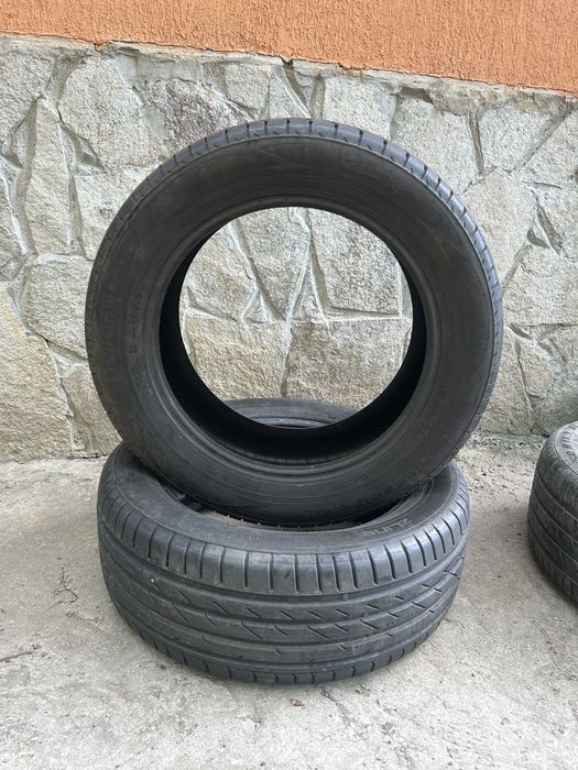 225/55/17 Nokian