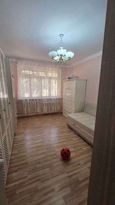 Реклама №3627 Продаётся 3 х комнатная квартира Вторичка