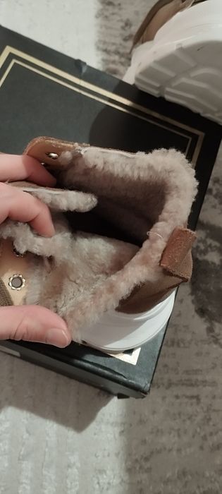 Продам новую обувь